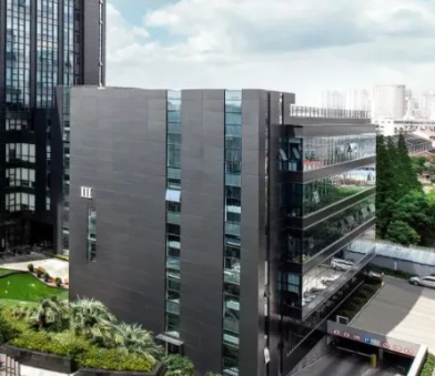 长沙市普拉泽酒类贸易有限公司白酒红酒批发渠道价格体系与选品策略